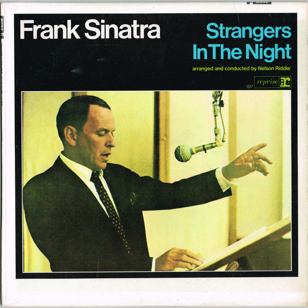Frank Sinatra - Strangers In The Night